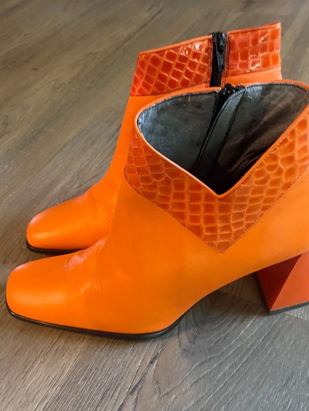 Milagros Orange Leather Ankle Boots Block Heel Booties Women 9M Retro Evening